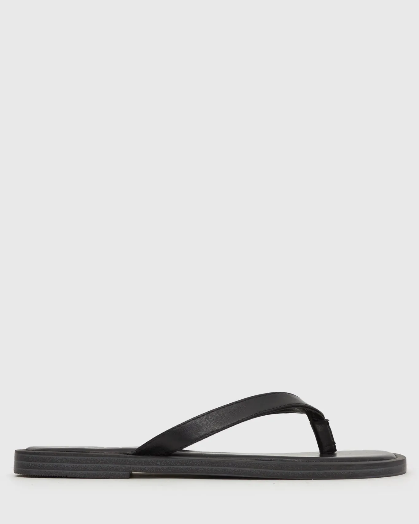 Women Betts Sandals|Flats^CRUSH Leather Thong Sandals