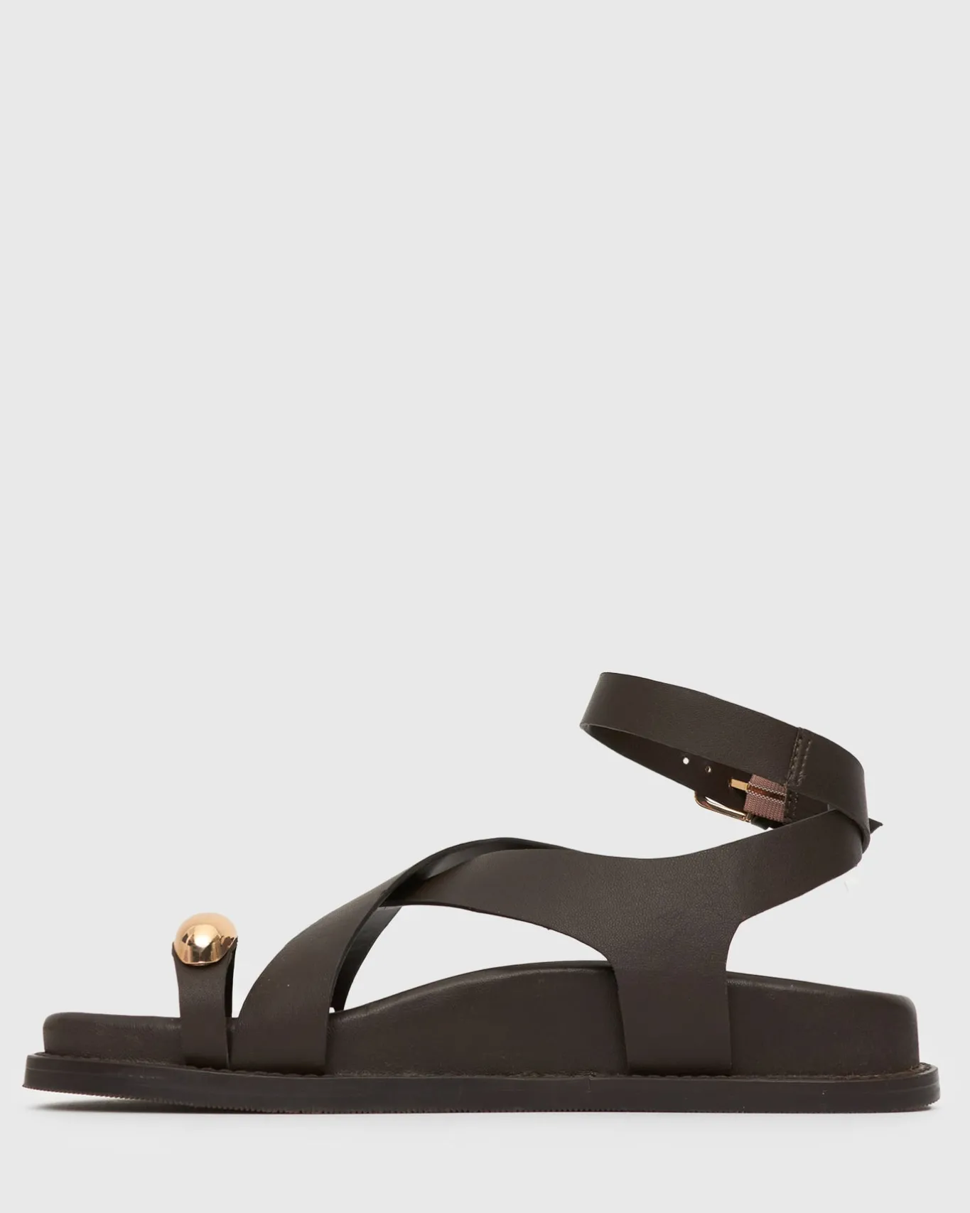 Women Betts Sandals|Flats^MALIBU Leather Crossover Ankle-Strap Sandals