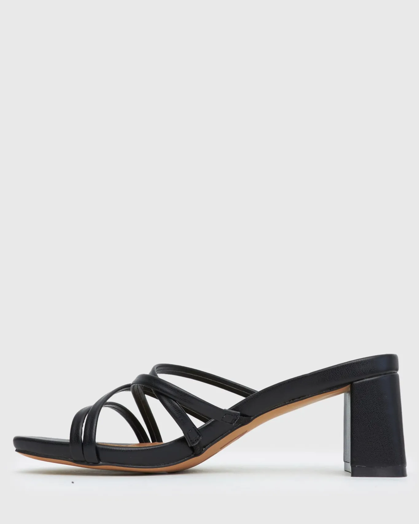Women Betts Block|Low-Mid^PRAISE Strappy Block Heel Mules