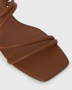 Women Betts Block|Low-Mid^PRE-ORDER HALLIE Low Wooden Block Heel Mules