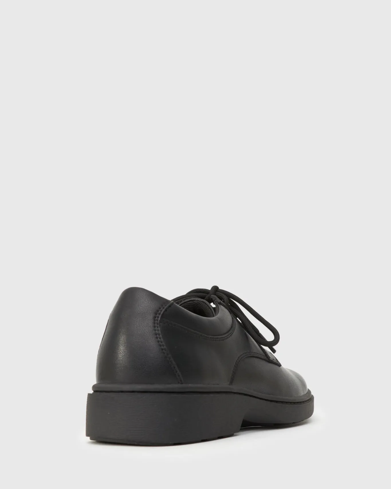 Kids/BOY Betts Senior Girls|Senior Boys^SANTANA E/F Senior Leather School Shoes