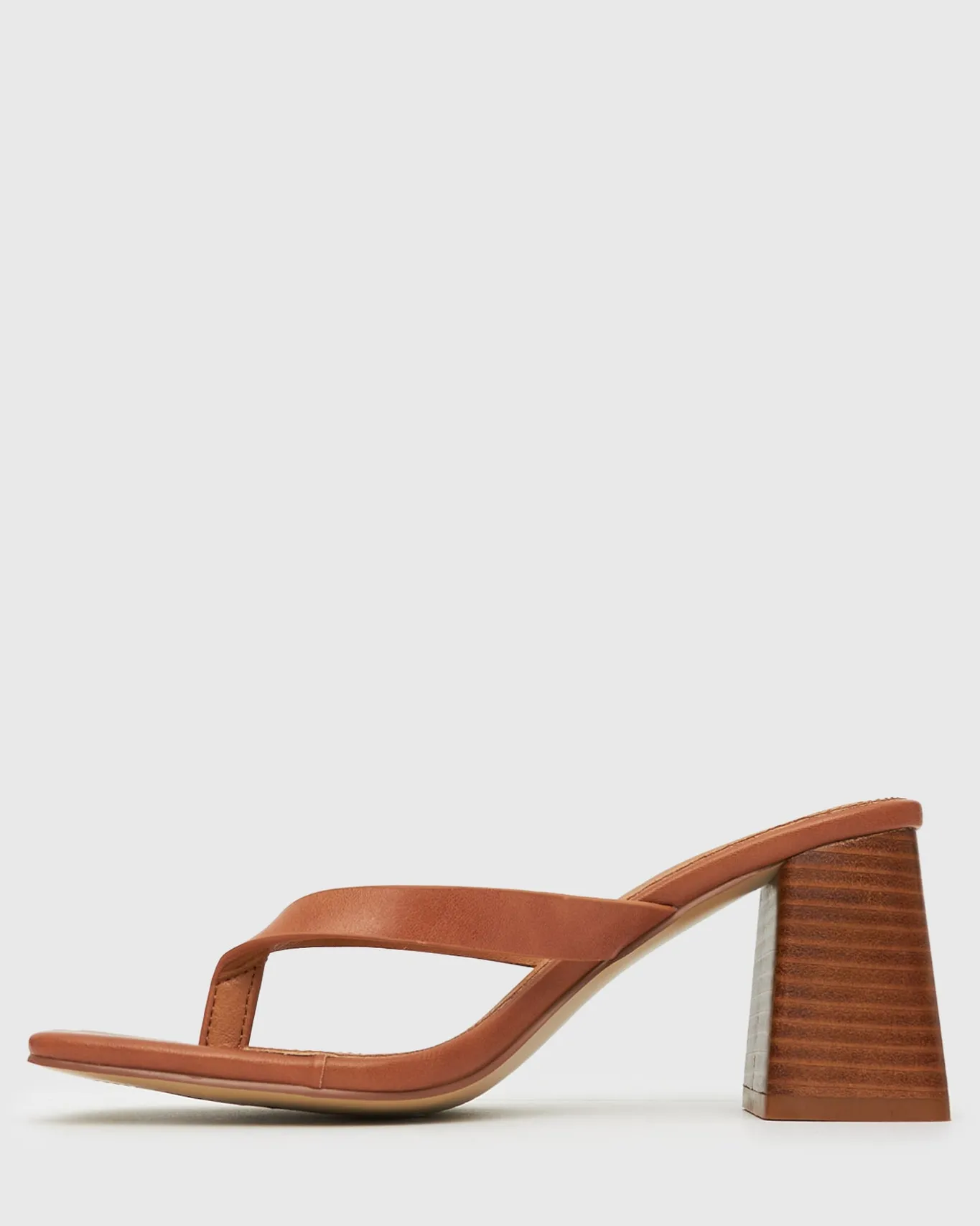 Women Betts Block|High^SUNDOWNER Leather Thong Mule Sandals