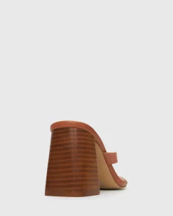 Women Betts Block|High^SUNDOWNER Leather Thong Mule Sandals