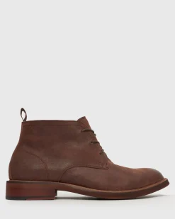 Betts Casual|Leather^URBAN Leather Chukka Boots
