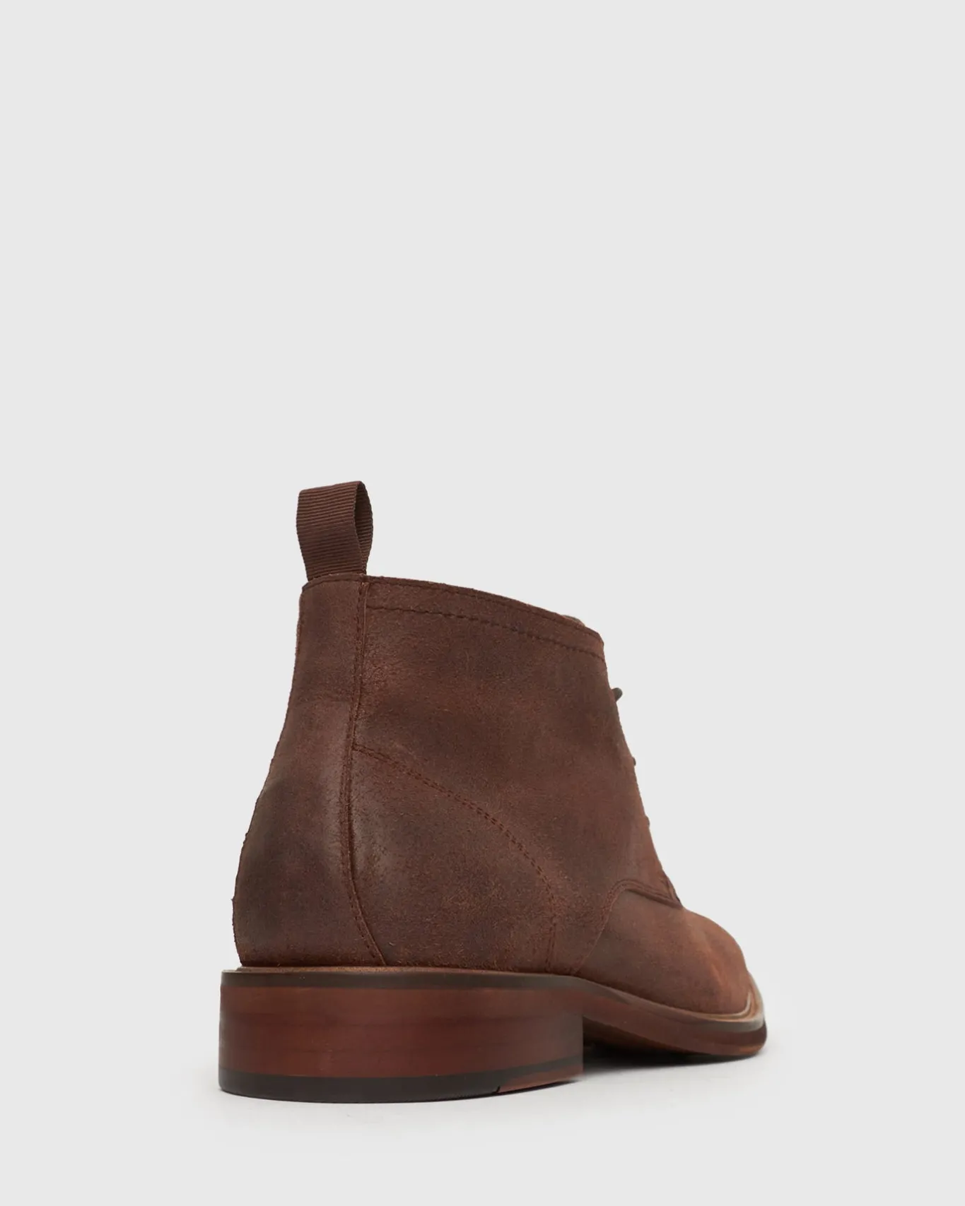 Betts Casual|Leather^URBAN Leather Chukka Boots