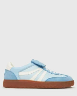 Women Betts Wider Fit|Wider Fit^Wider Fit BUTTERSCOTCH Low-Top Lace-Up Sneakers