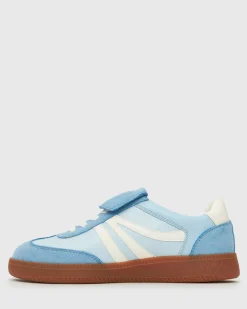 Women Betts Wider Fit|Wider Fit^Wider Fit BUTTERSCOTCH Low-Top Lace-Up Sneakers